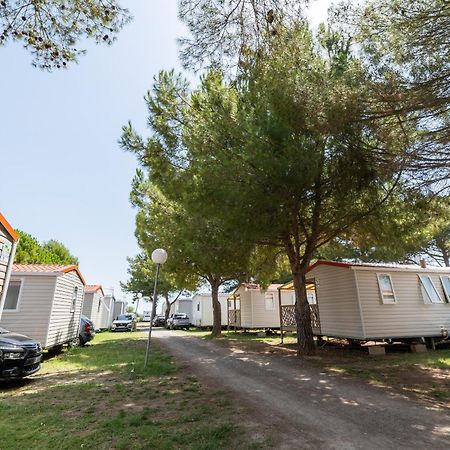 Отель Camping Beau Rivage Мезе Экстерьер фото