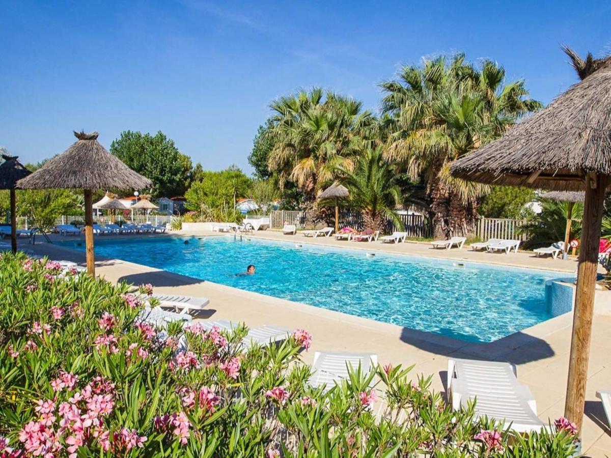 Отель Camping Beau Rivage Мезе Экстерьер фото