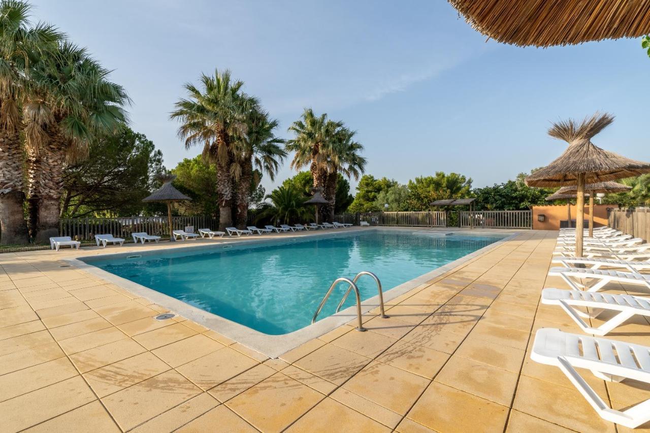 Отель Camping Beau Rivage Мезе Экстерьер фото
