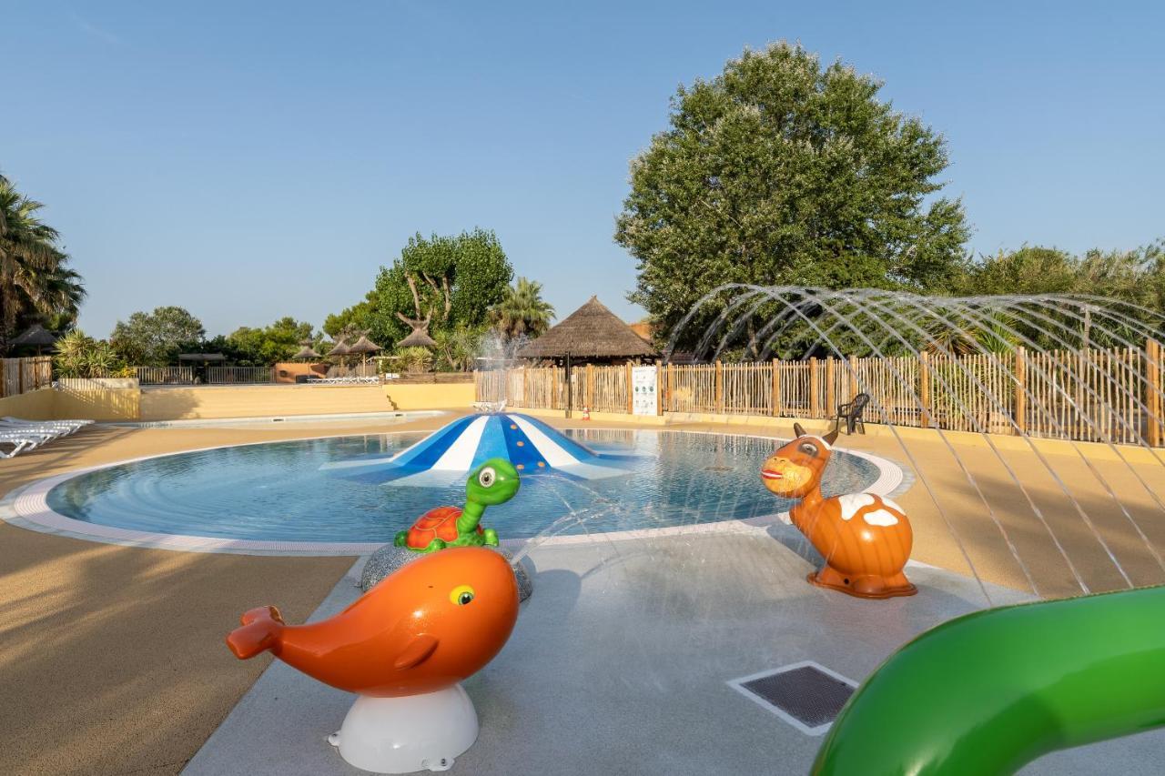 Отель Camping Beau Rivage Мезе Экстерьер фото