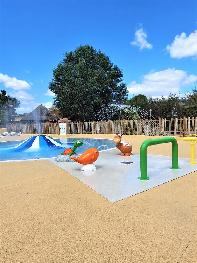 Отель Camping Beau Rivage Мезе Экстерьер фото
